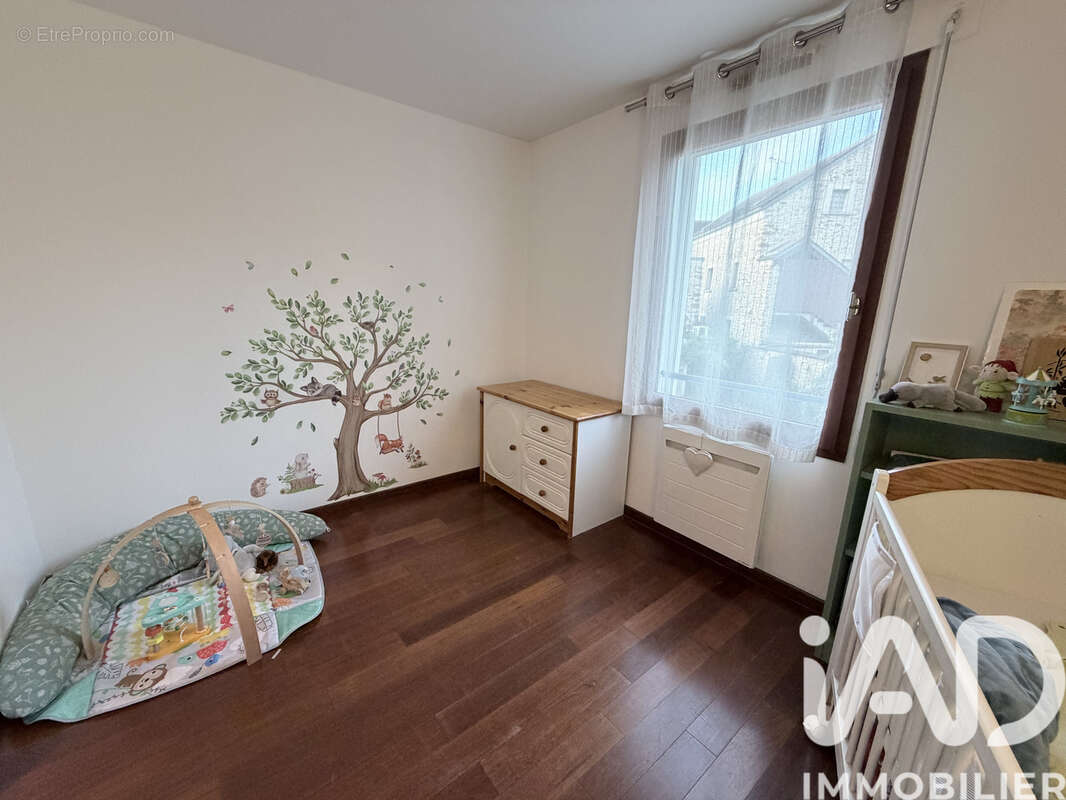 Photo 8 - Appartement à VERRIERES-LE-BUISSON