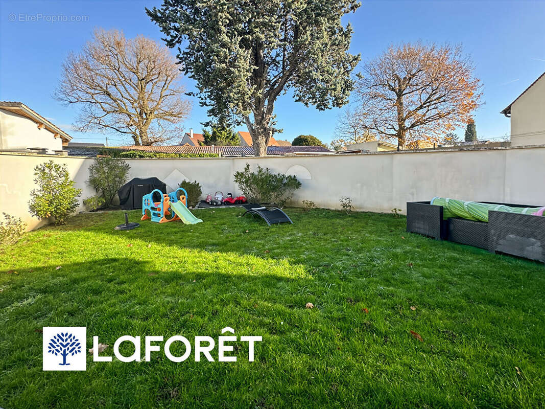 Maison à VILLEMOISSON-SUR-ORGE