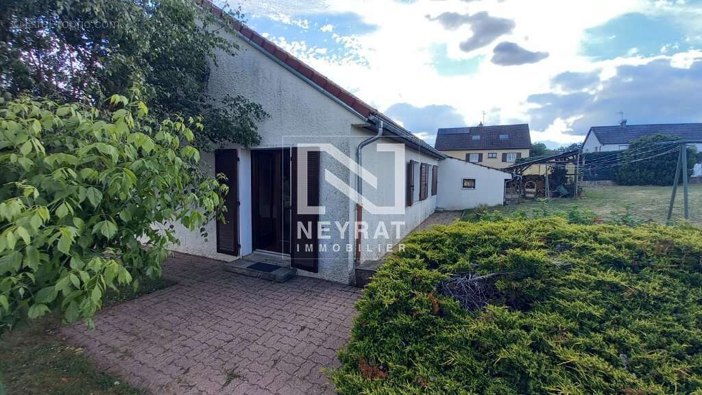 Maison 93 m² à Liernais  - photo 3