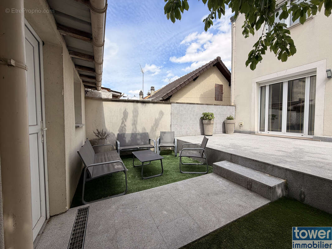Maison à DRANCY