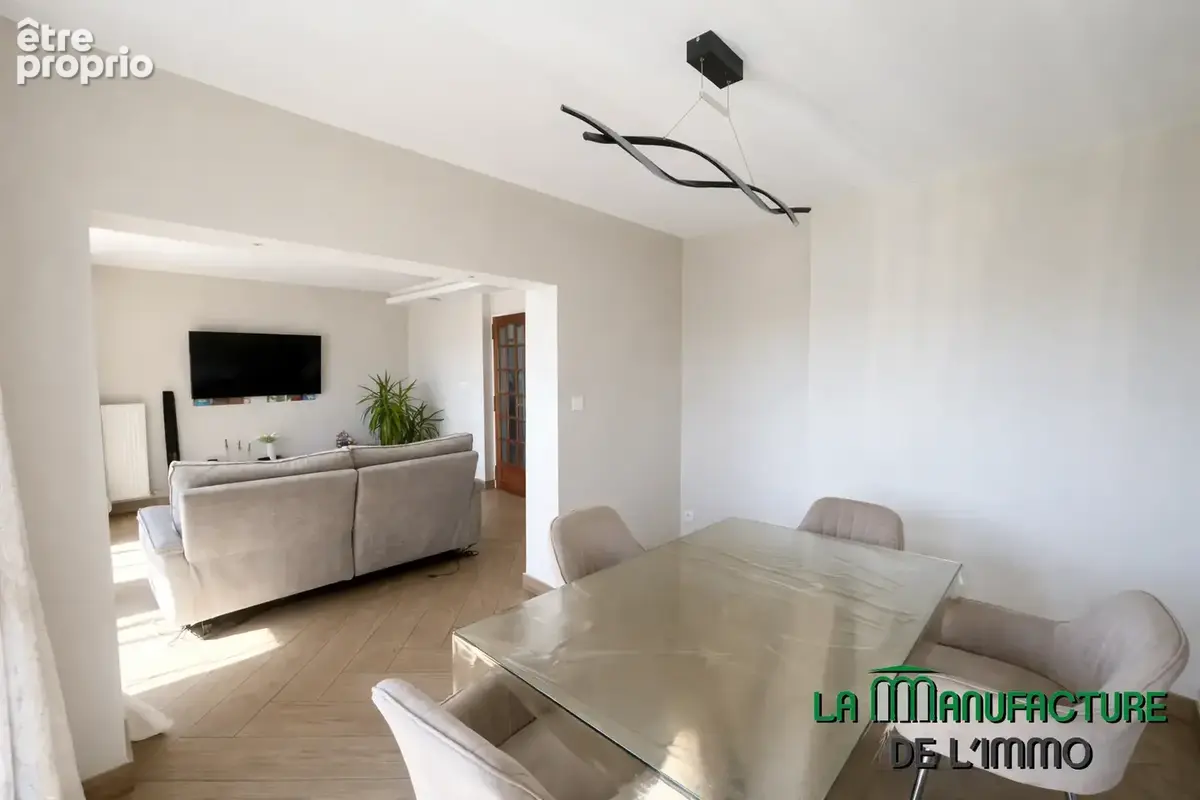 Bel appartement récent - 2 chambres + 2 loggias - photo 5