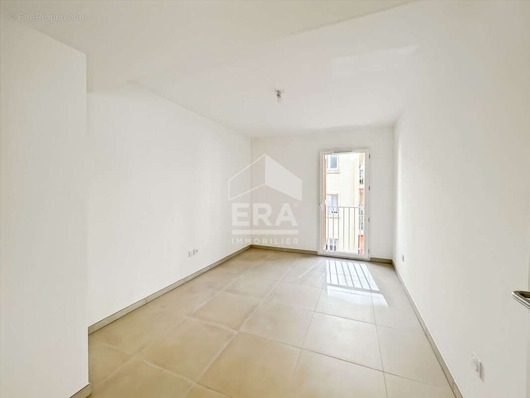 Appartement à MARSEILLE-6E