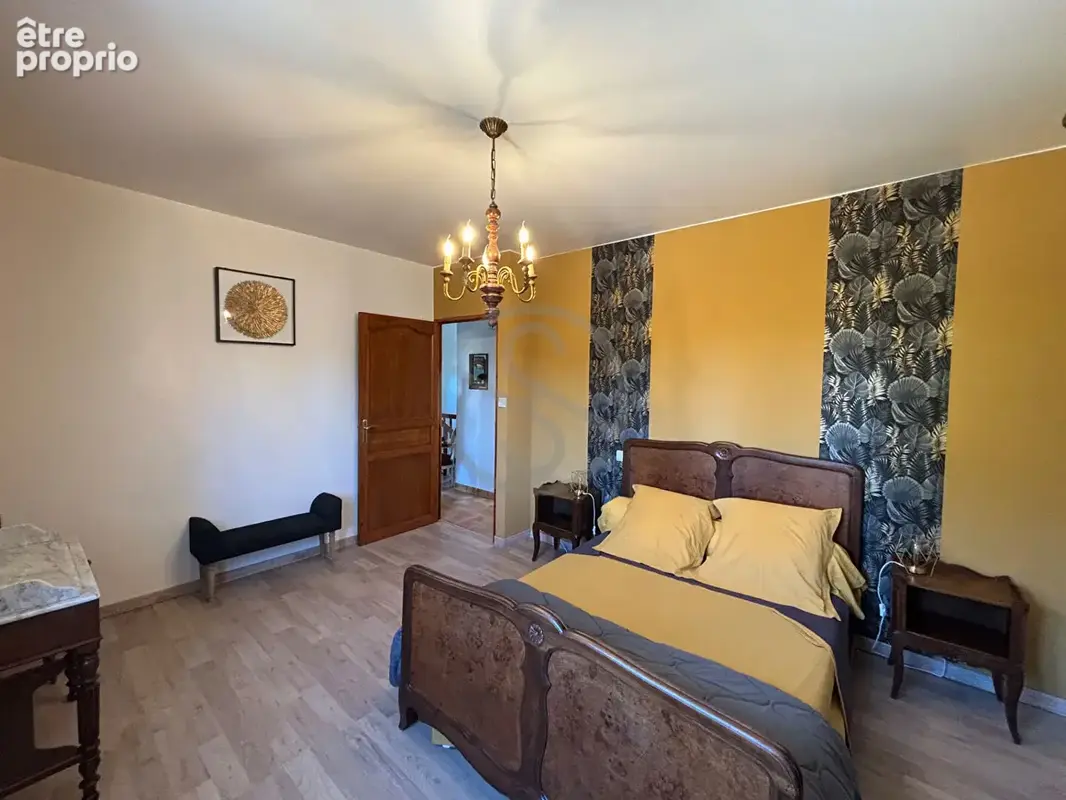 Villa Saint Cyr 1436 m2 - photo 4