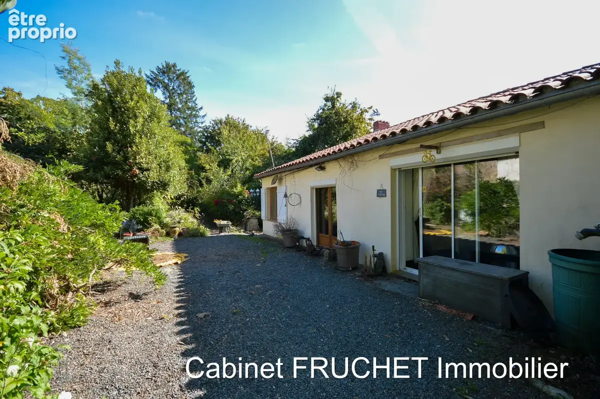 10 km de CHANTONNAY - Grande maison 4 chambres (ou 2 logements communiquants, maison + gîte) - photo 14