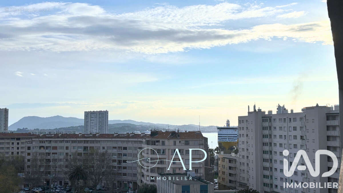 Appartement 81 m² à Toulon  - photo 9
