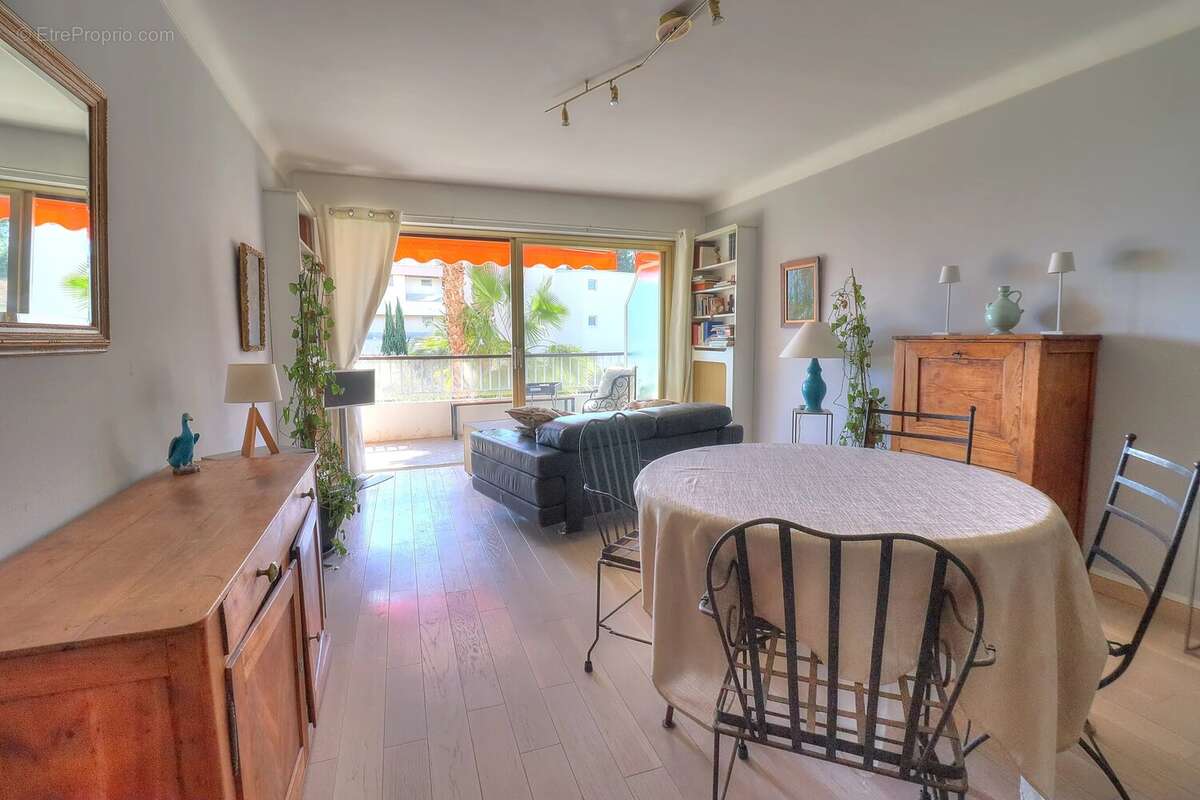Appartement à ANTIBES