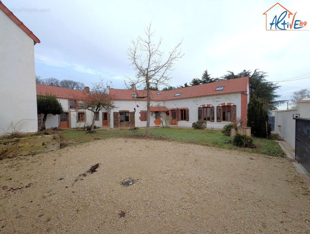 Maison à APPOIGNY