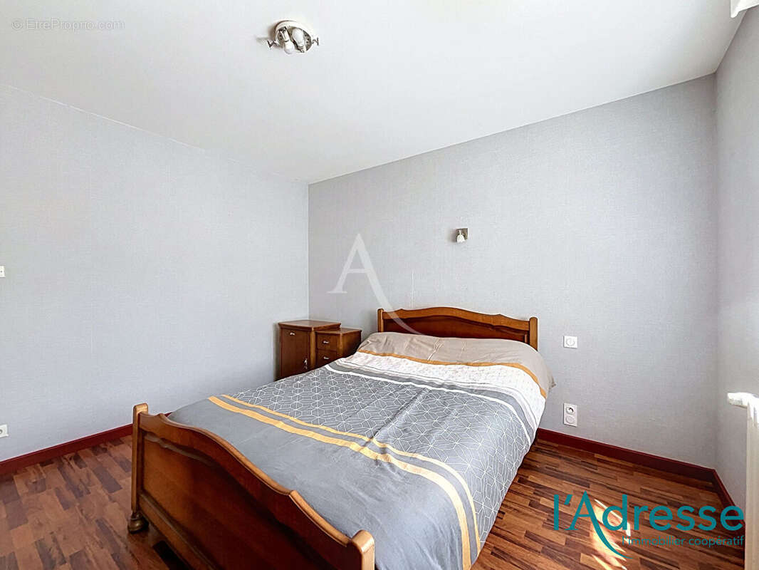 Plain-pied Maison Chalons Du Maine - photo 12