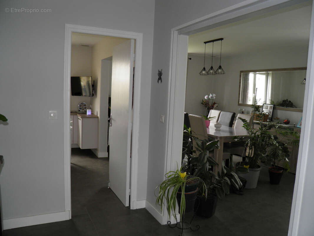 Maison à VIVIERS-LES-MONTAGNES