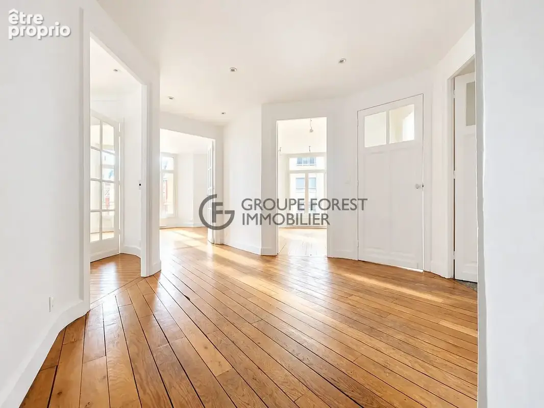 Appartement 4 pièces 85 m² à vendre à La Madeleine (59110) - photo 6