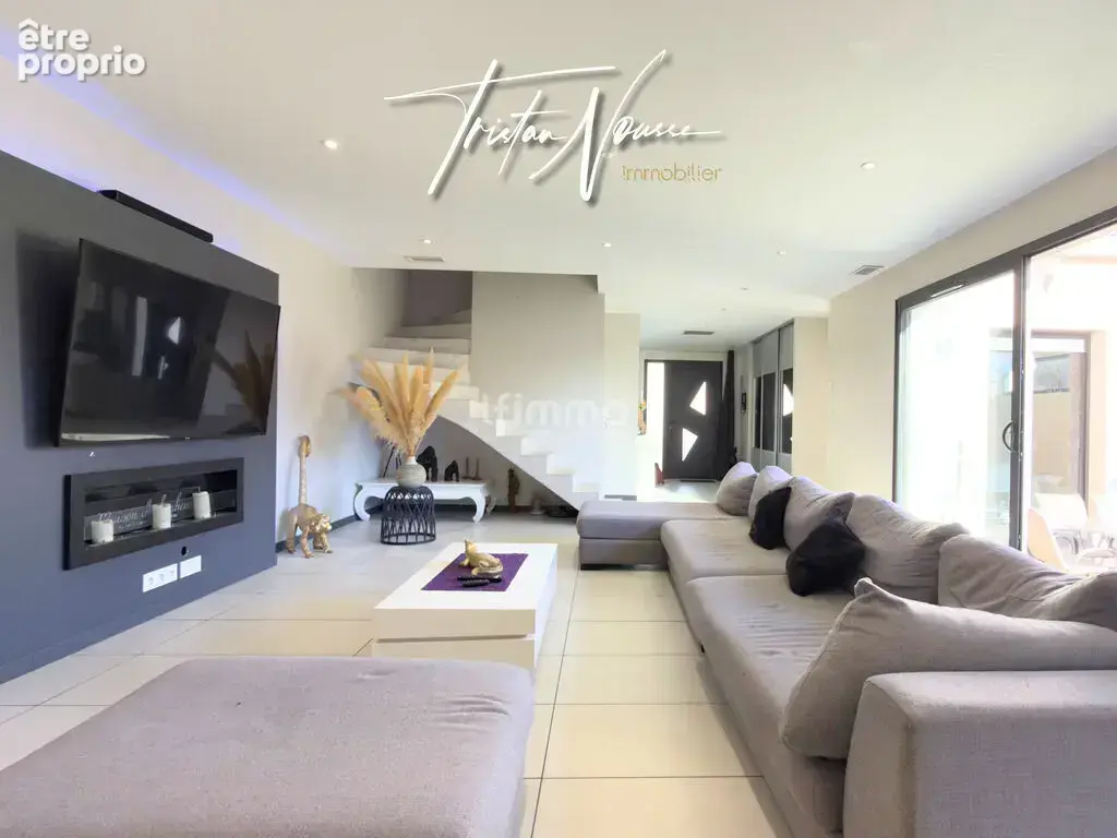 Maison 3 faces de 140 m2 avec 3 suites parentales - piscine - photo 4