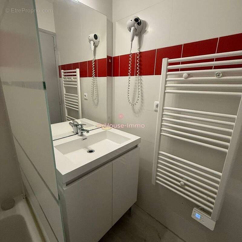 Appartement à MAUGUIO