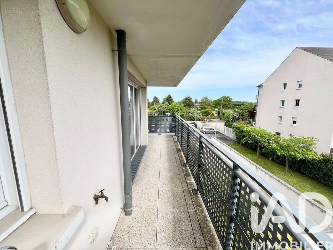 Photo 3 - Appartement à CHENNEVIERES-SUR-MARNE