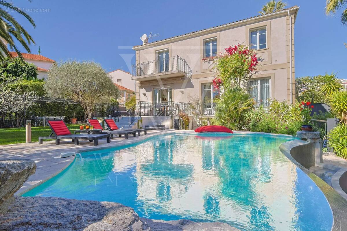 Maison à CANNES