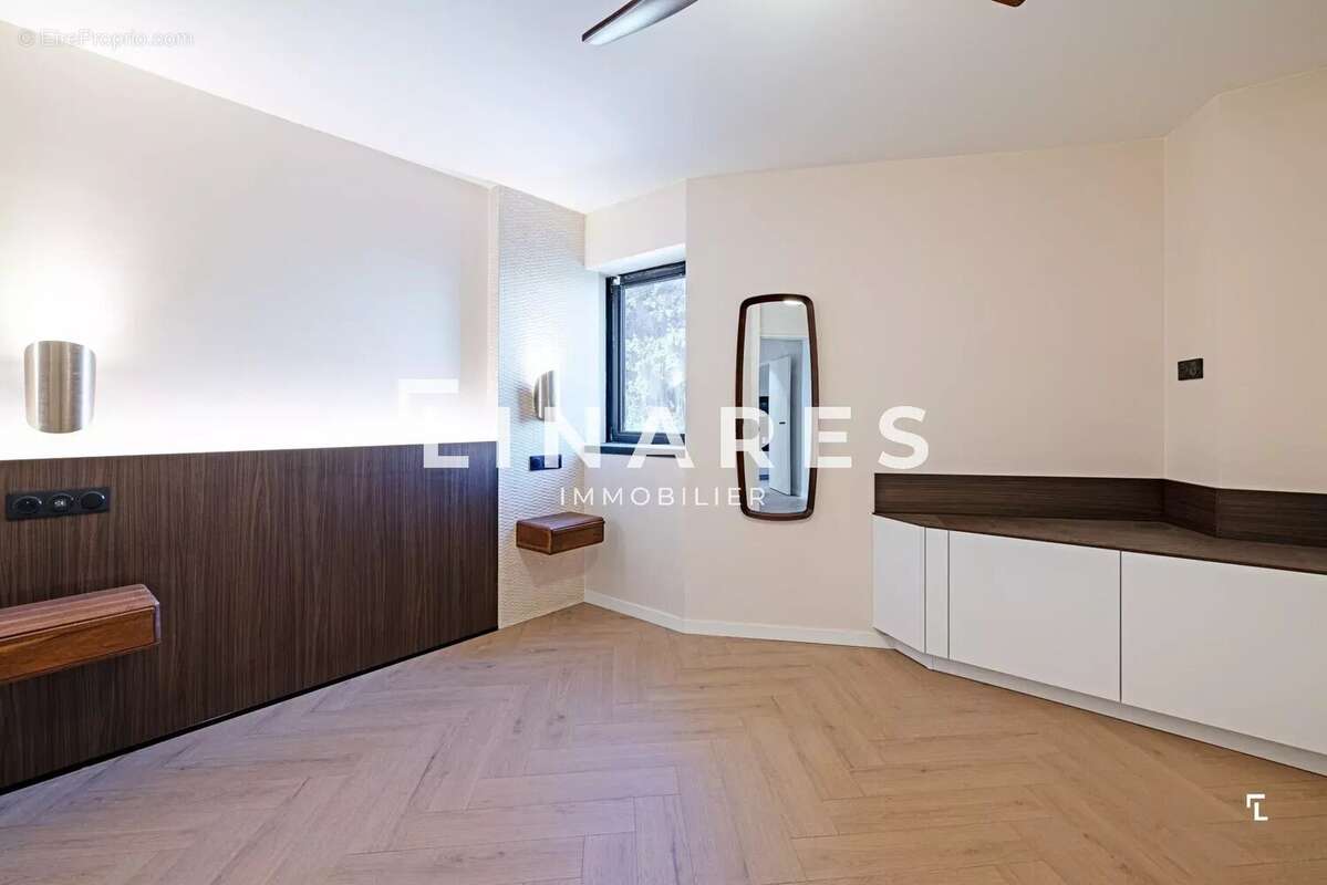 Appartement à MARSEILLE-7E