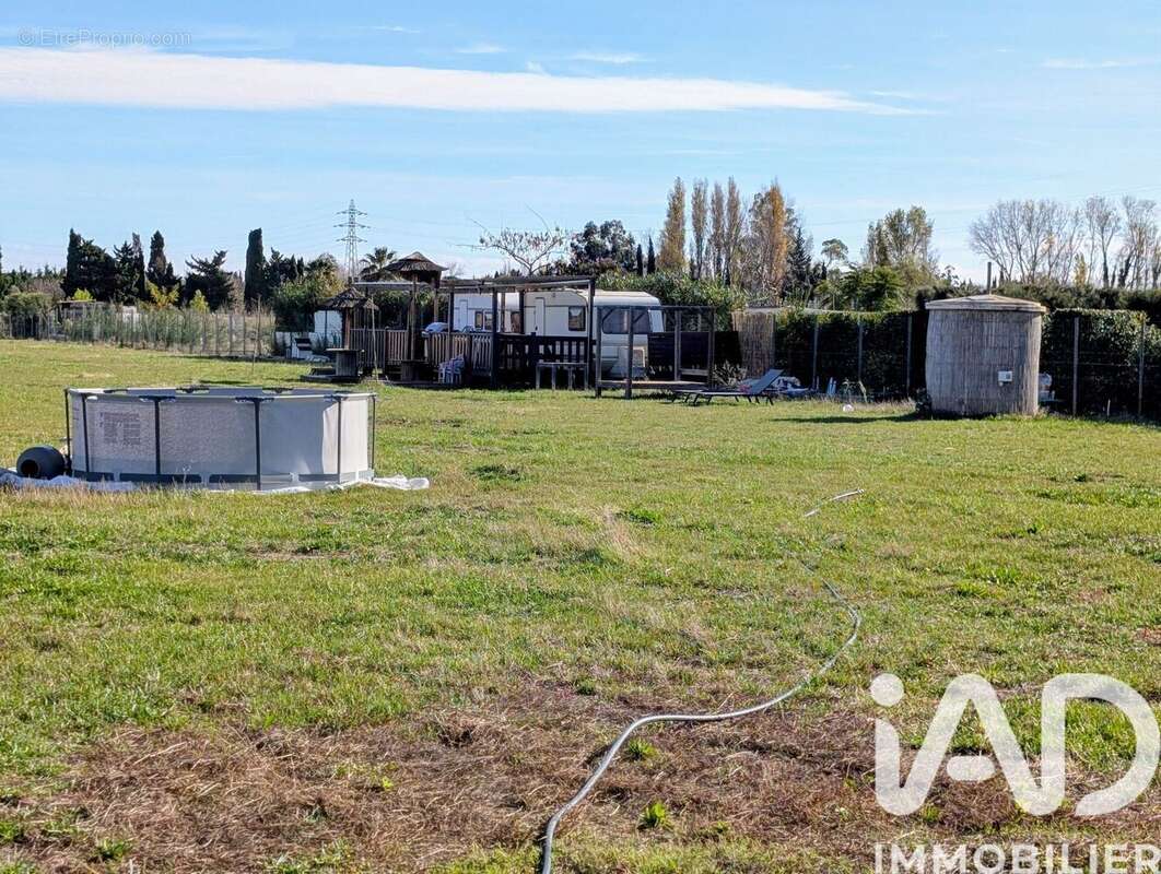 Photo 1 - Terrain à SAINT-HIPPOLYTE