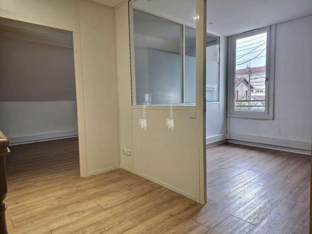 Maison à VILLEURBANNE