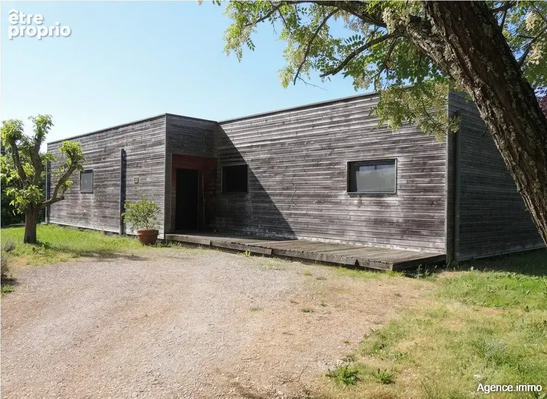 Maison à LARAMIERE
