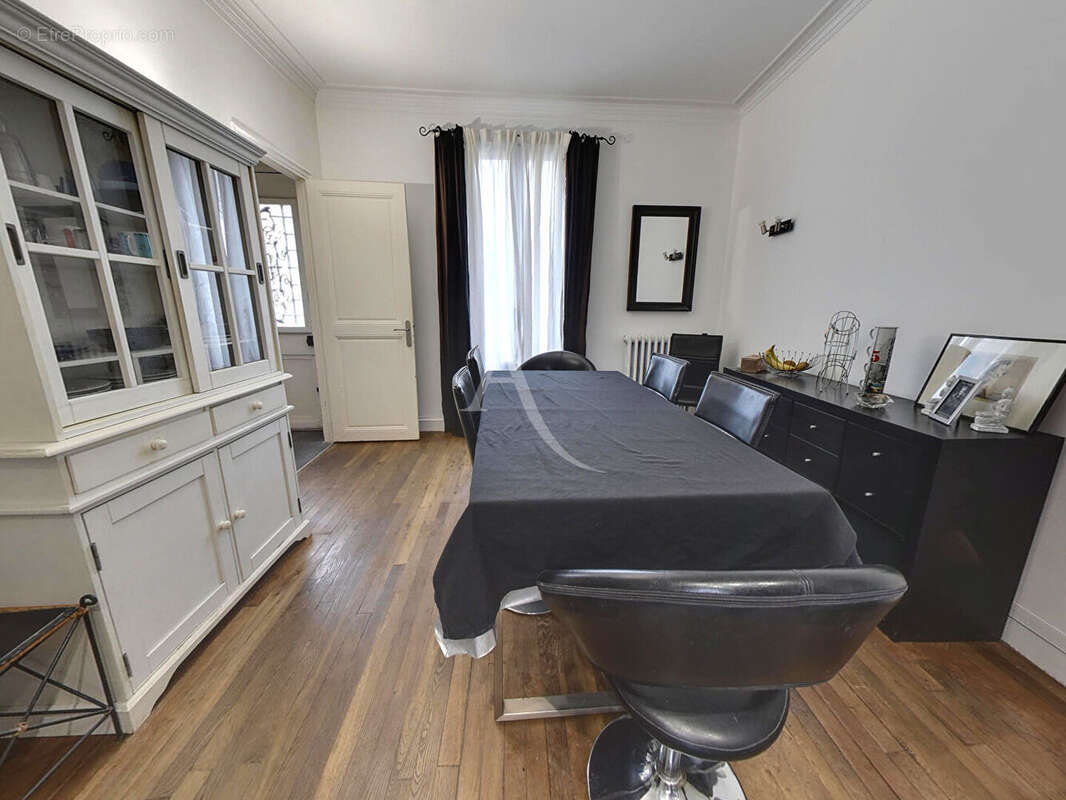 Maison à NOGENT-SUR-MARNE