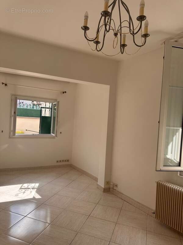 TOURS Rabelais  Charmante maison de ville de 120 m² - photo 5
