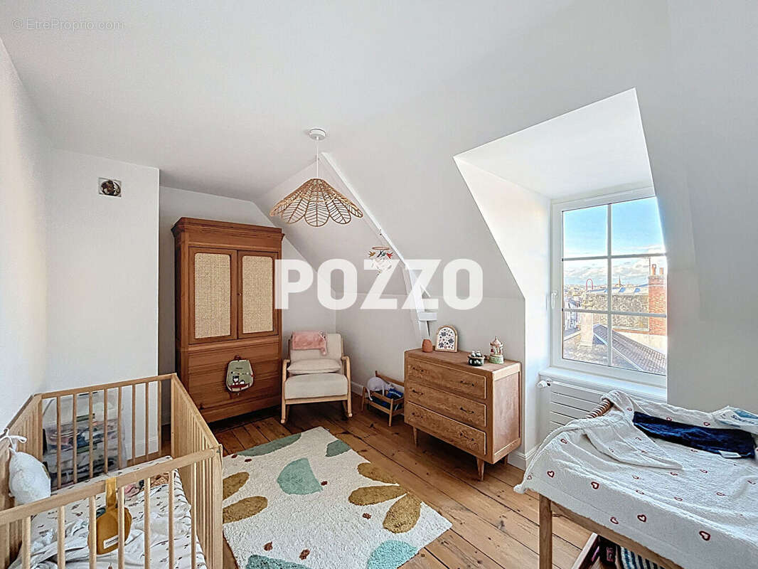 Maison à SAINT-PAIR-SUR-MER