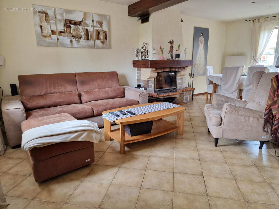 Maison à MAGNANVILLE