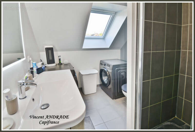 Maison à BRIERES-LES-SCELLES