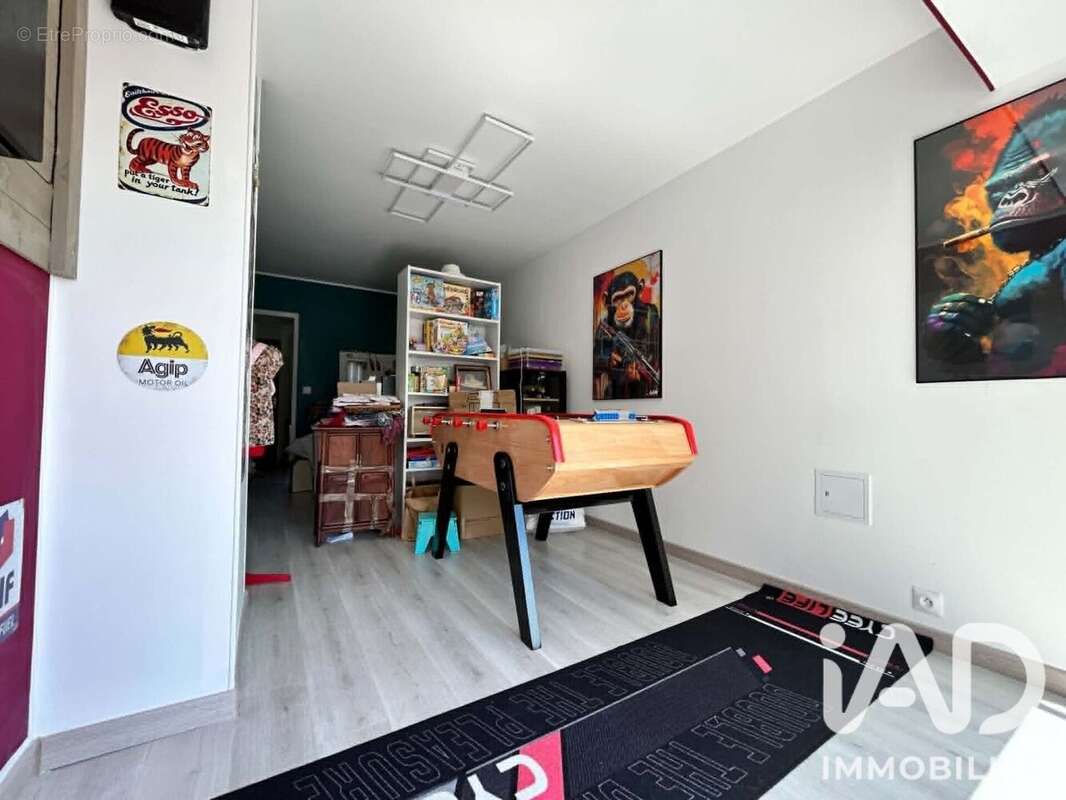 Photo 7