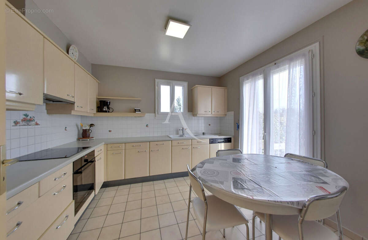 Maison à APPOIGNY