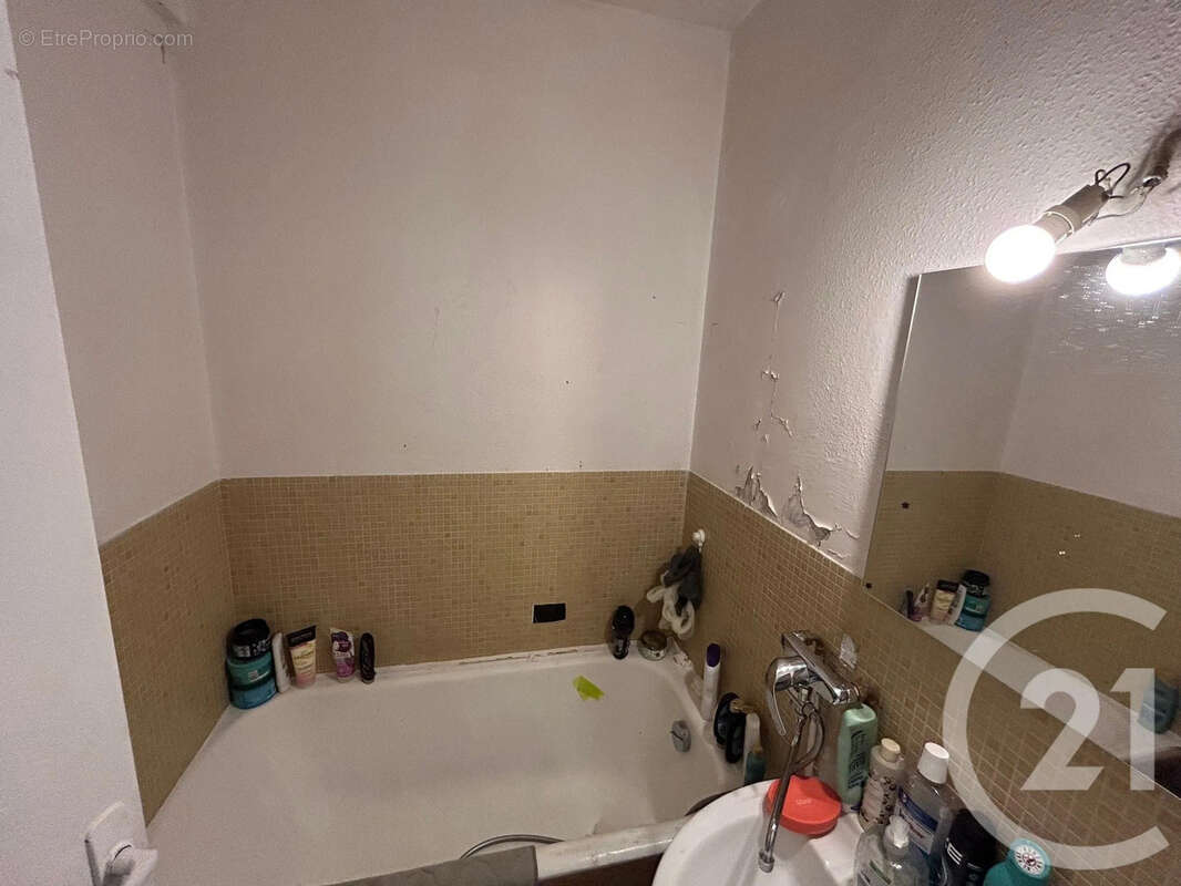 Appartement à AVON