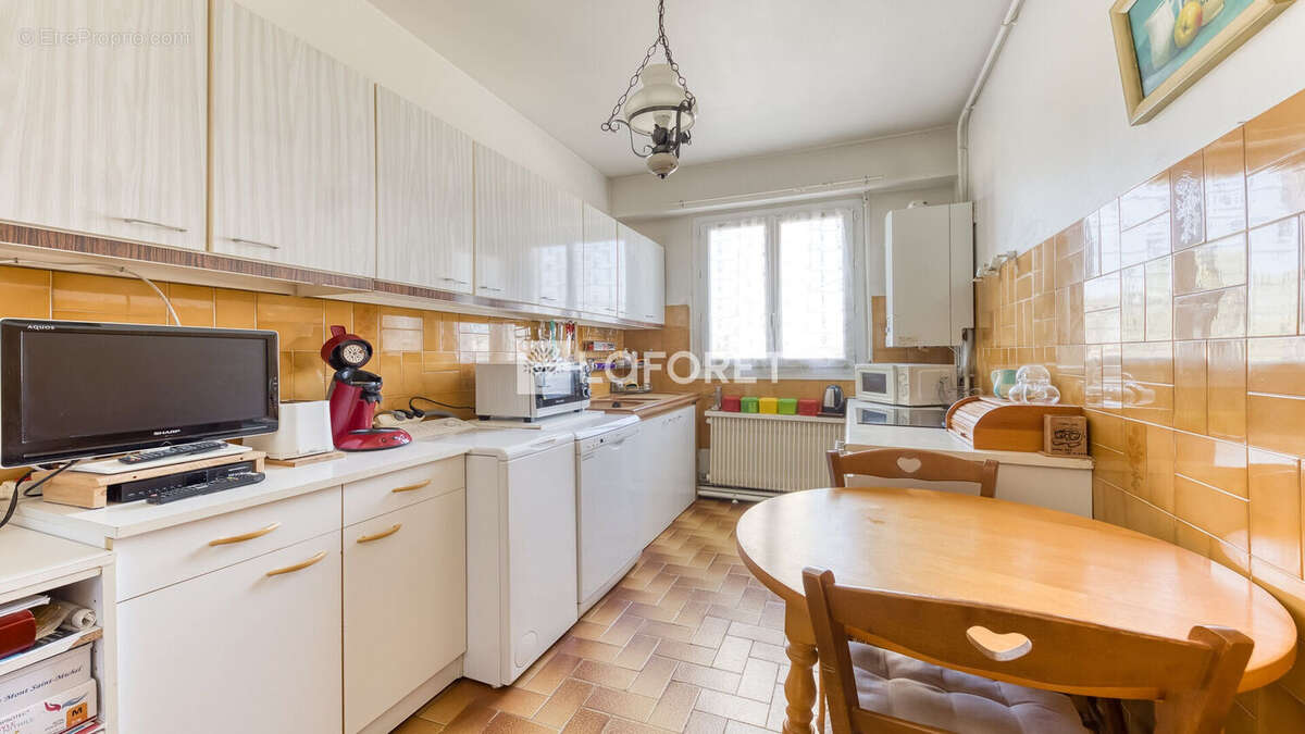 Appartement à ROISSY-EN-BRIE