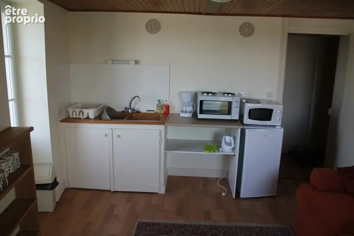 Excellente opportunité d'investissement : immeuble comprenant 3 petits appartements destinés à la location - photo 16