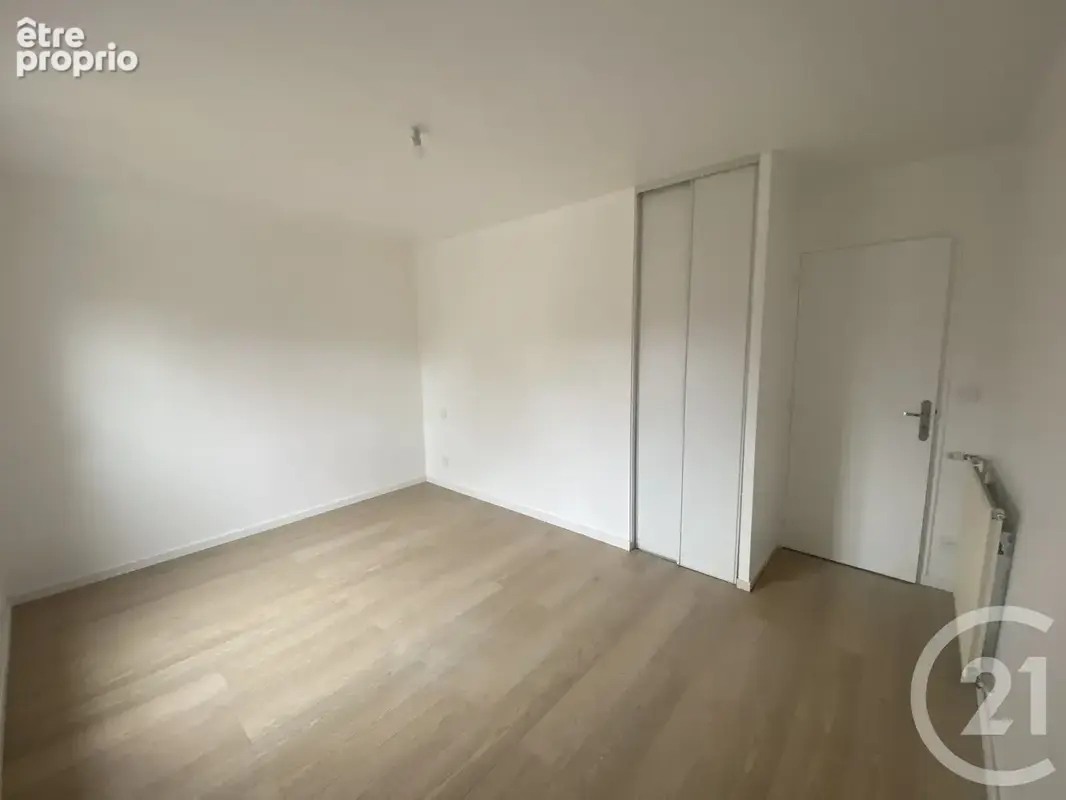 Maison 5 pièces 118 m² à vendre à Bernay (27300) - photo 9