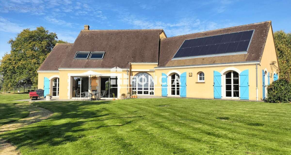 Maison à LA FERTE-BERNARD
