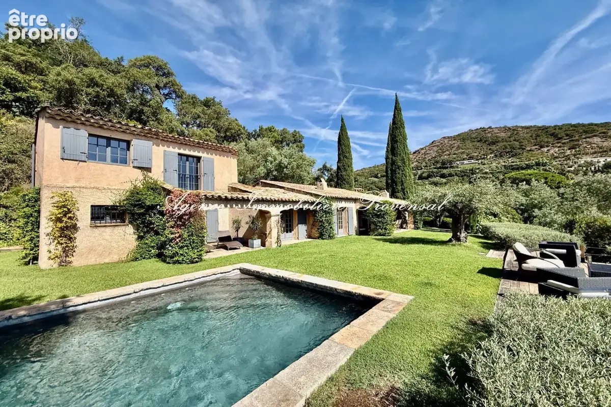 Maison 180 m² à Grimaud  - photo 8