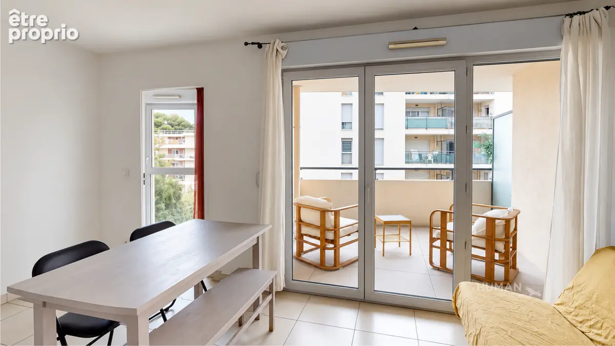 Antibes 2 pièces 41,88 m²  terrasse sud proche sophia antipolis - photo 3