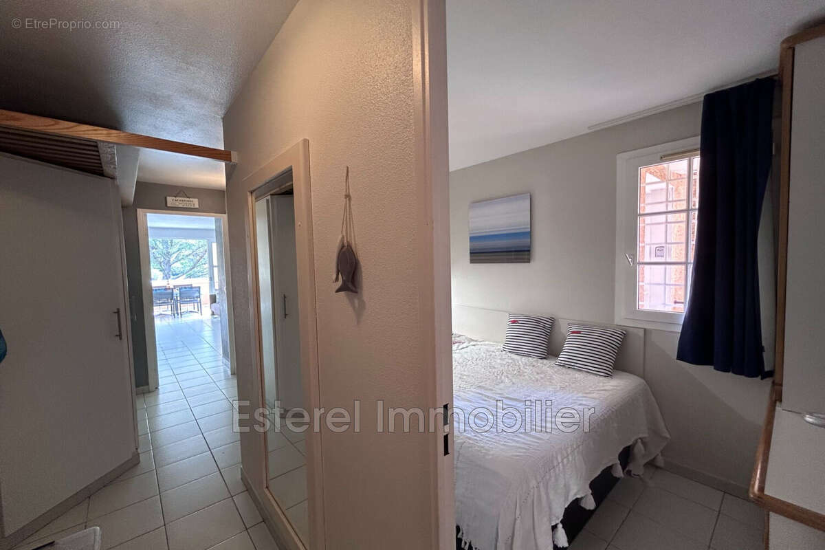 Appartement 27 m² à Saint-Raphael  - photo 6