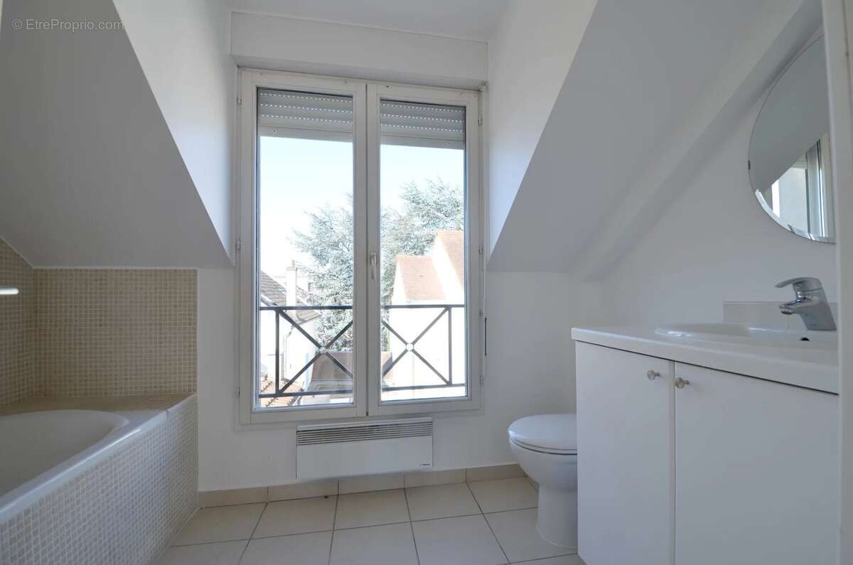 Appartement à CROISSY-SUR-SEINE
