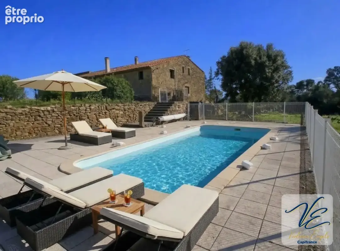 Domaine de caractère – 46 ha, mas en pierre, vignoble bio AOC, gîtes et piscine – Minervois - photo 3