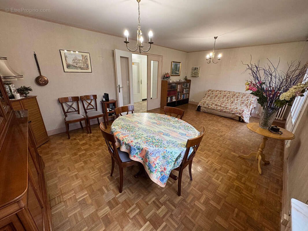 Appartement à NOISY-LE-SEC