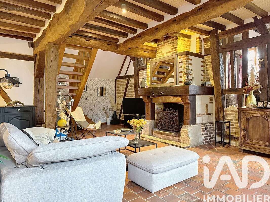 Maison 230 m² à Bures-En-Bray  - photo 4
