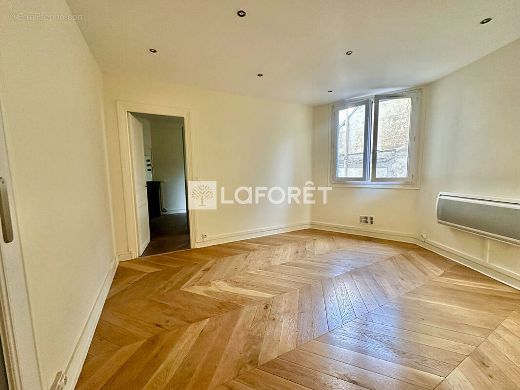 Appartement à VILLEMOMBLE