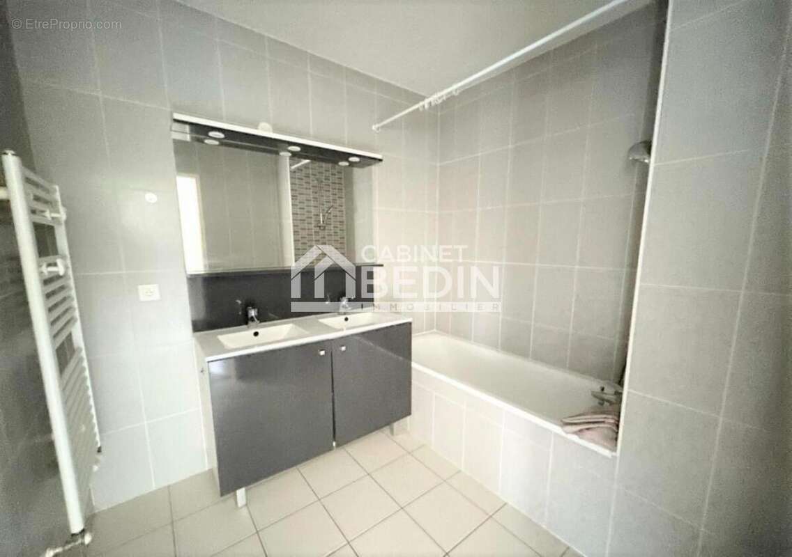 Appartement à CENON