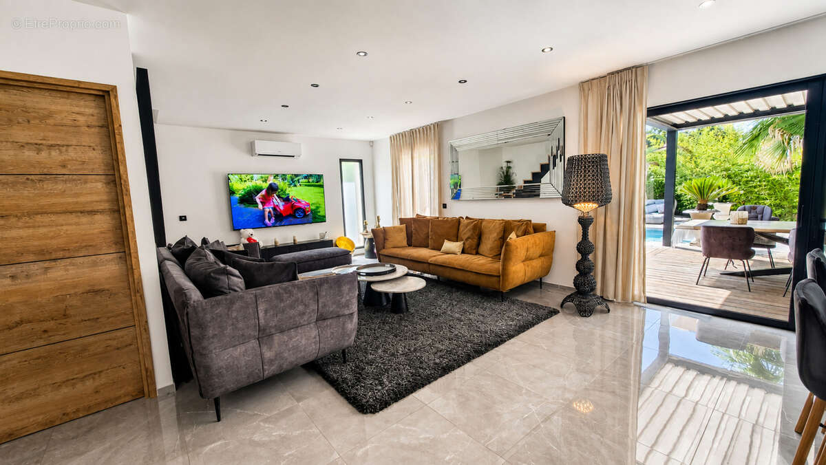 Au calme absolu, villa contemporaine année 2023 - t5 avec piscine - photo 6