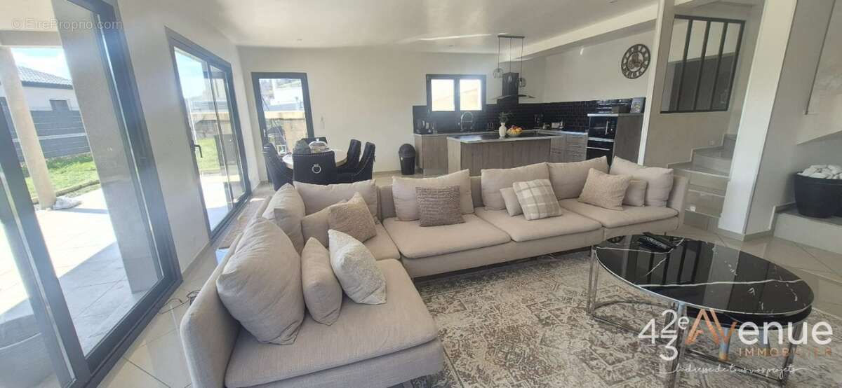 Maison à LA RICAMARIE