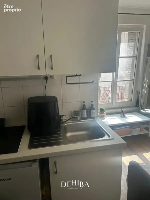Studio 11m2   paris 16e   idéal investisseur / libre de toute occupation - photo 3
