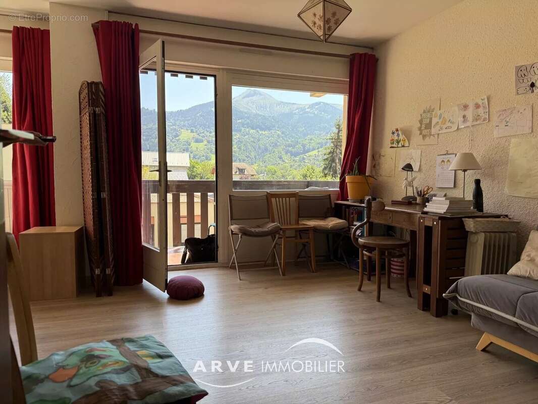 Appartement à SAINT-GERVAIS-LES-BAINS