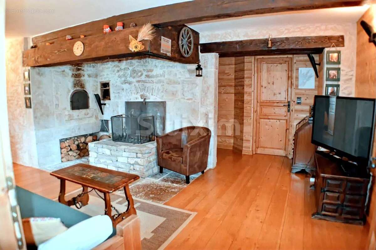 Maison à LES ROUSSES