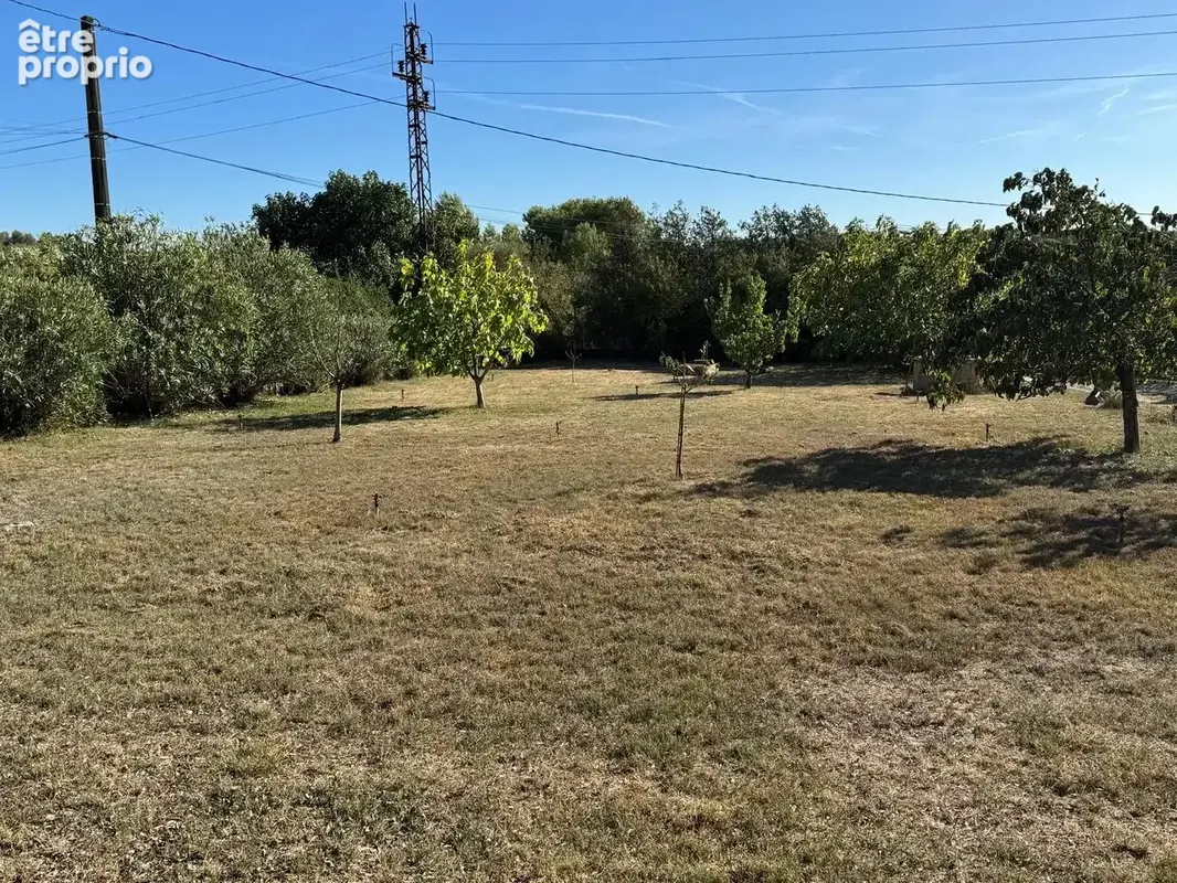 Pelissanne maison 164 m2 sur 2800n m2 de terrain - photo 9