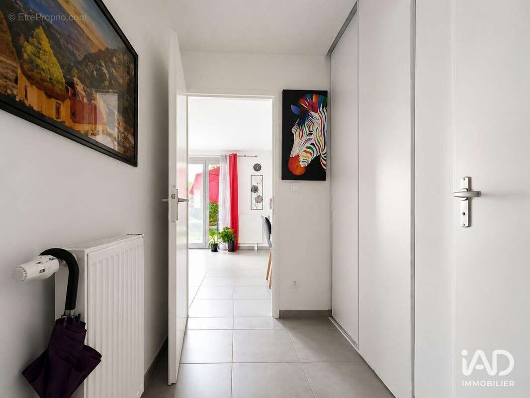 Maison 83 m² à Pechbonnieu  - photo 2